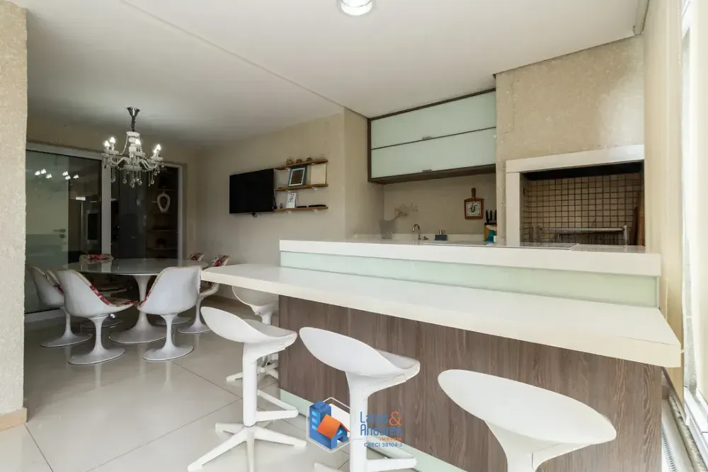 Apartamento, 3 quartos, 190 m² - Foto 4
