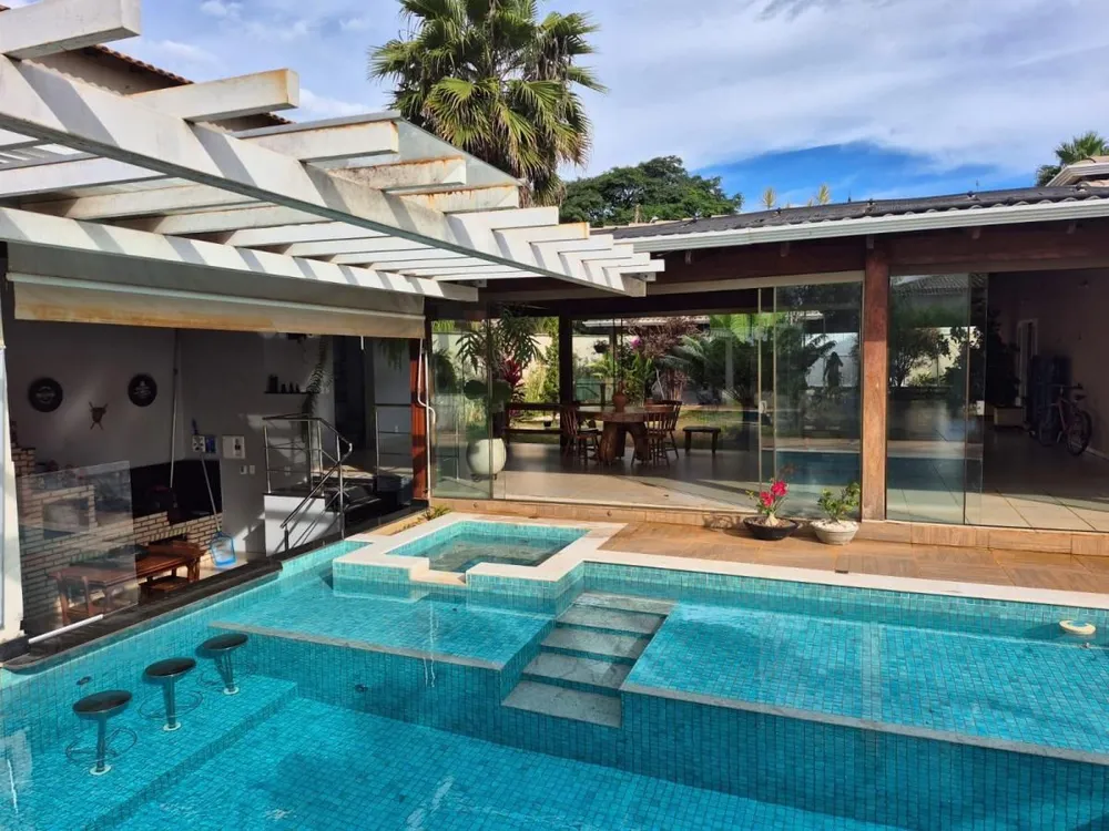 Casa, 4 quartos, 675 m² - Foto 1