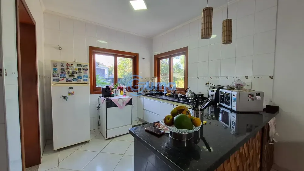 Casa, 3 quartos, 220 m² - Foto 6