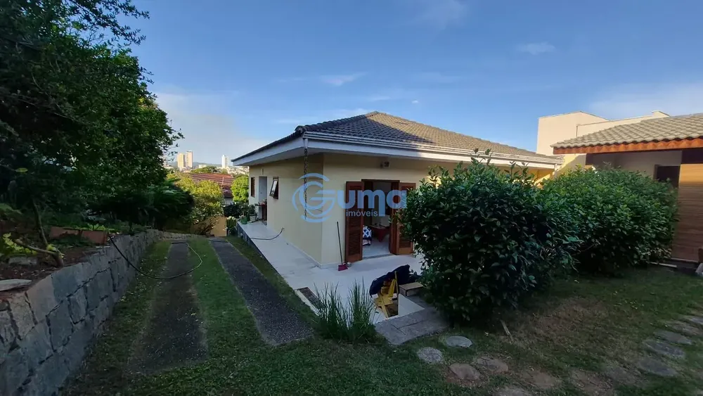 Casa, 3 quartos, 220 m² - Foto 7