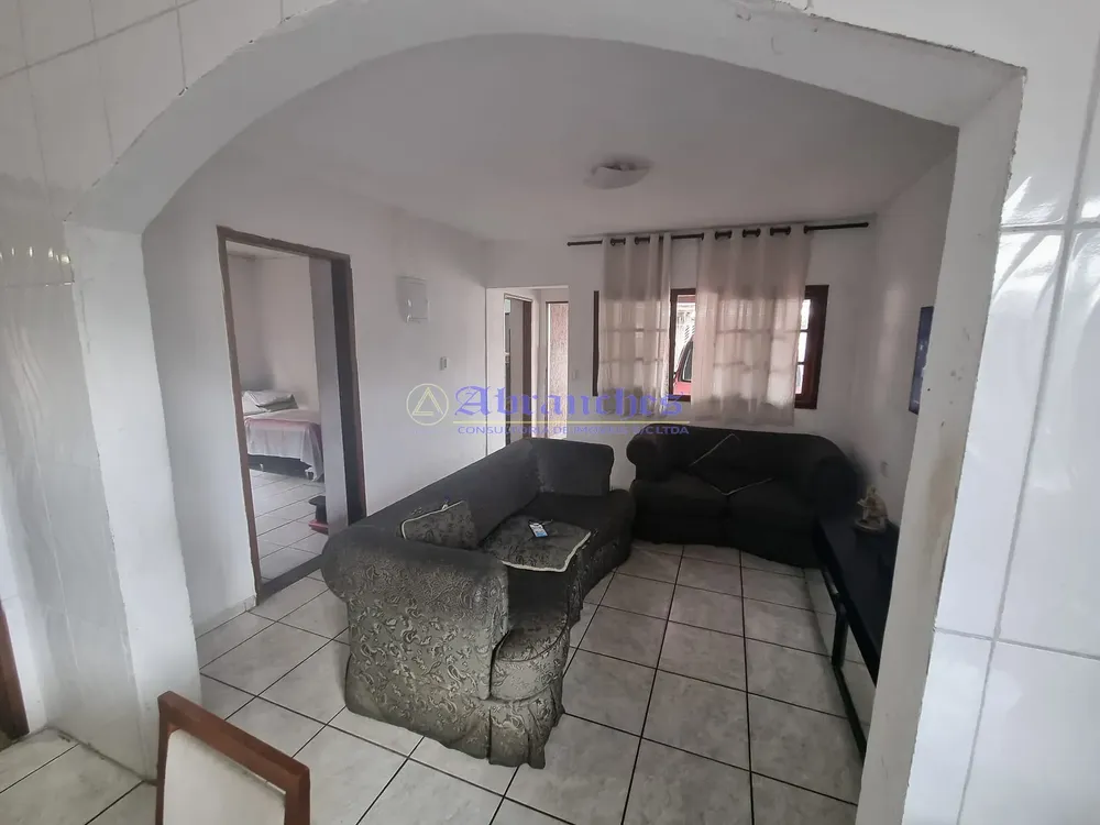 Casa, 5 quartos, 130 m² - Foto 4