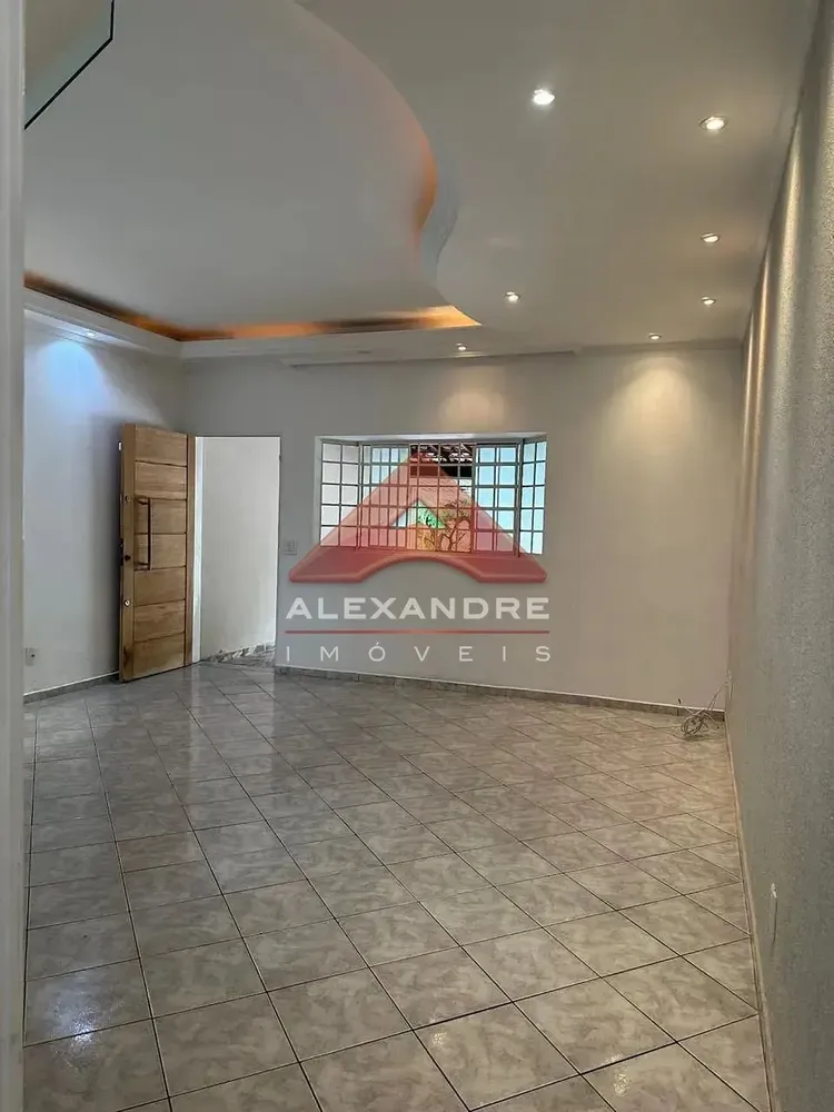 Casa, 2 quartos, 97 m² - Foto 1