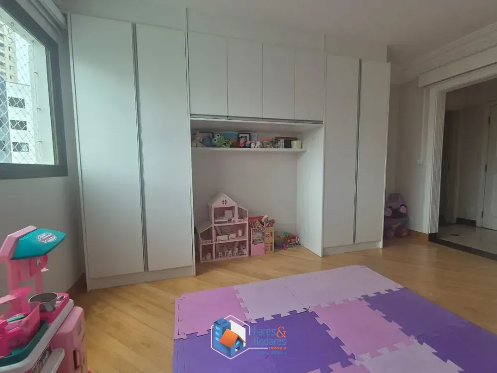 Apartamento, 4 quartos, 242 m² - Foto 8