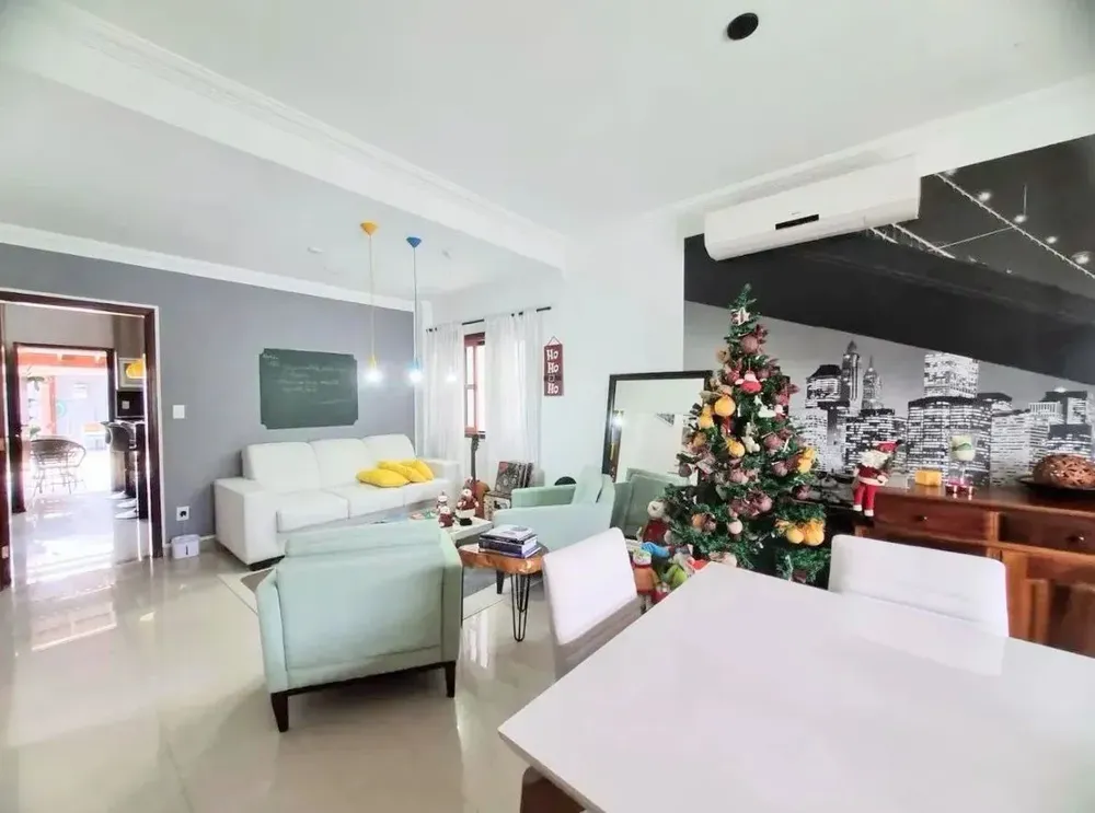 Casa, 4 quartos, 180 m² - Foto 2