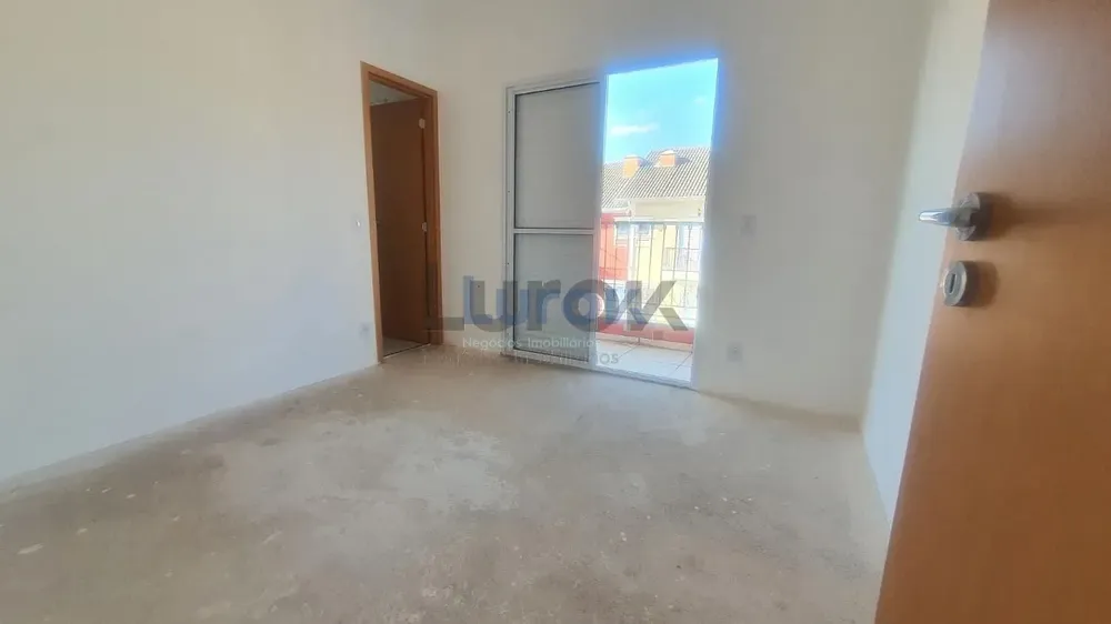 Casa, 3 quartos, 107 m² - Foto 1