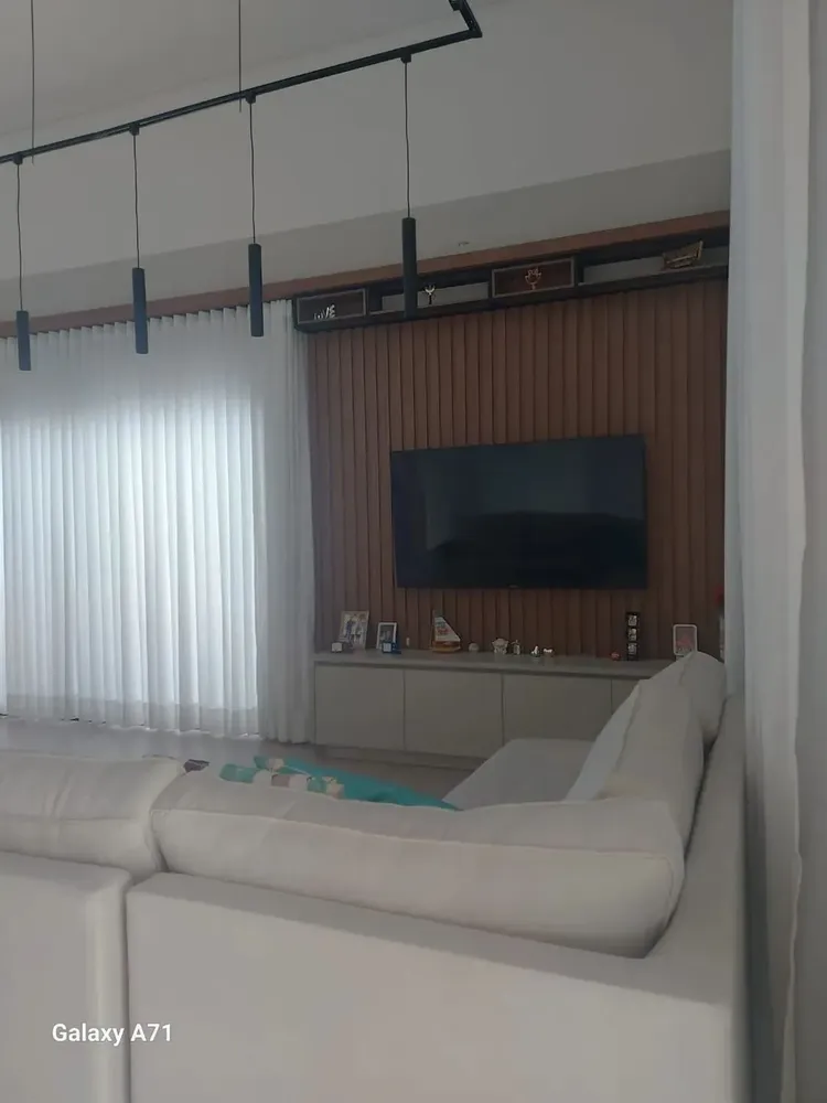 Casa, 3 quartos, 152 m² - Foto 2