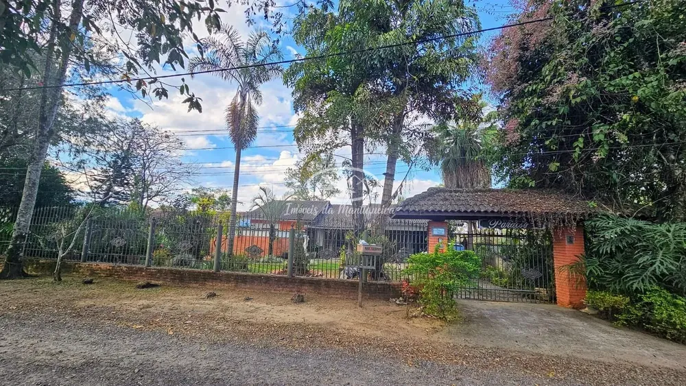 Casa, 3 quartos, 213 m² - Foto 2