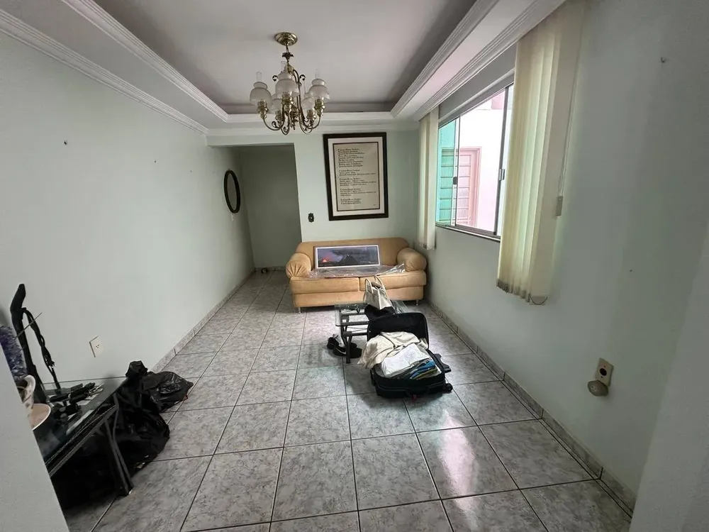 Casa, 4 quartos, 180 m² - Foto 2