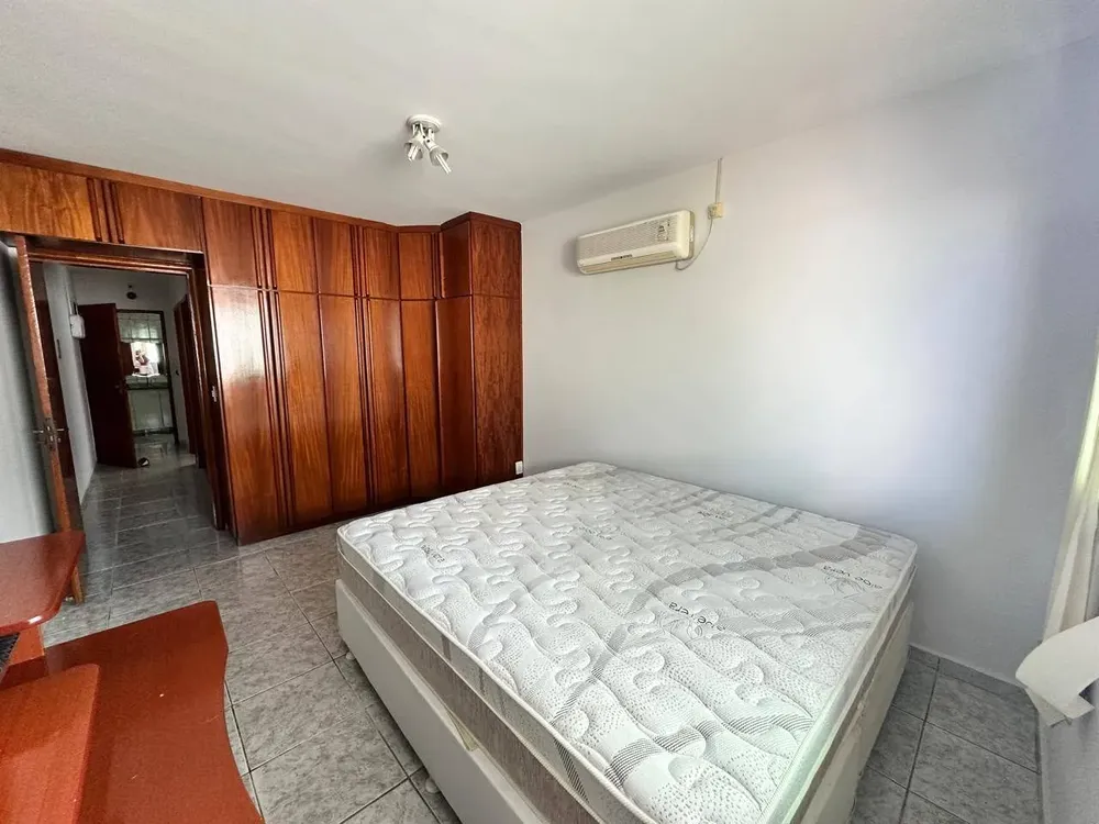 Casa, 4 quartos, 180 m² - Foto 8