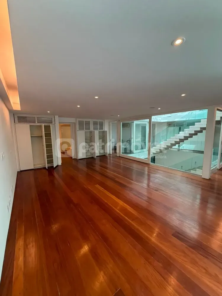 Casa, 4 quartos, 1104 m² - Foto 29