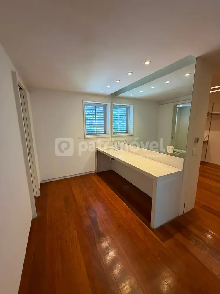 Casa, 4 quartos, 1104 m² - Foto 34