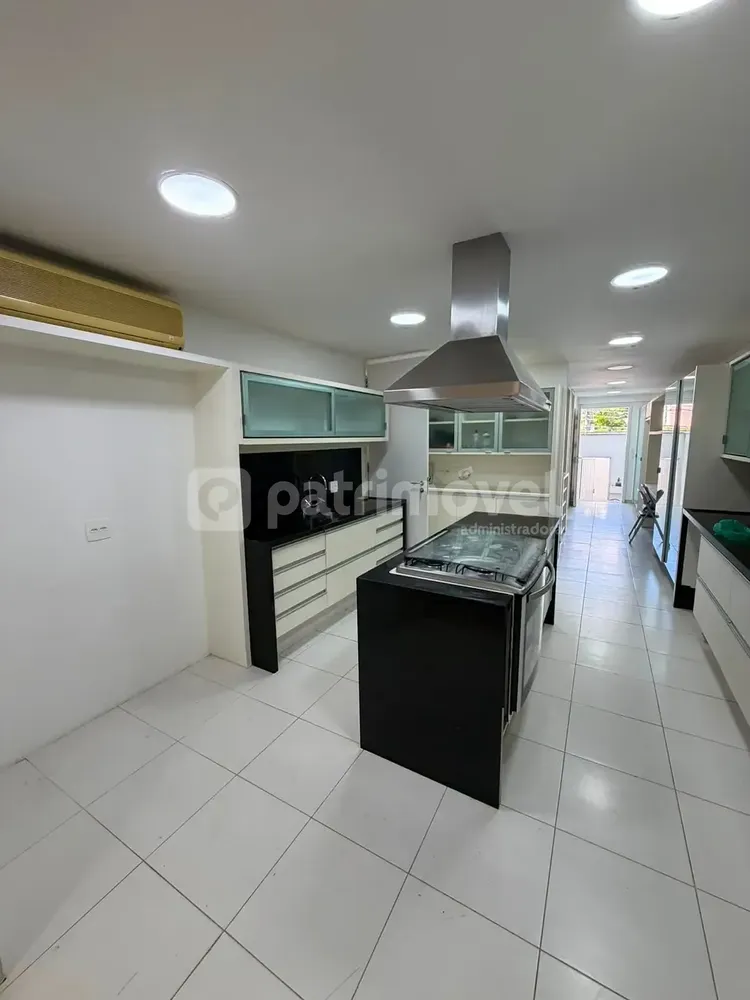 Casa, 4 quartos, 1104 m² - Foto 13