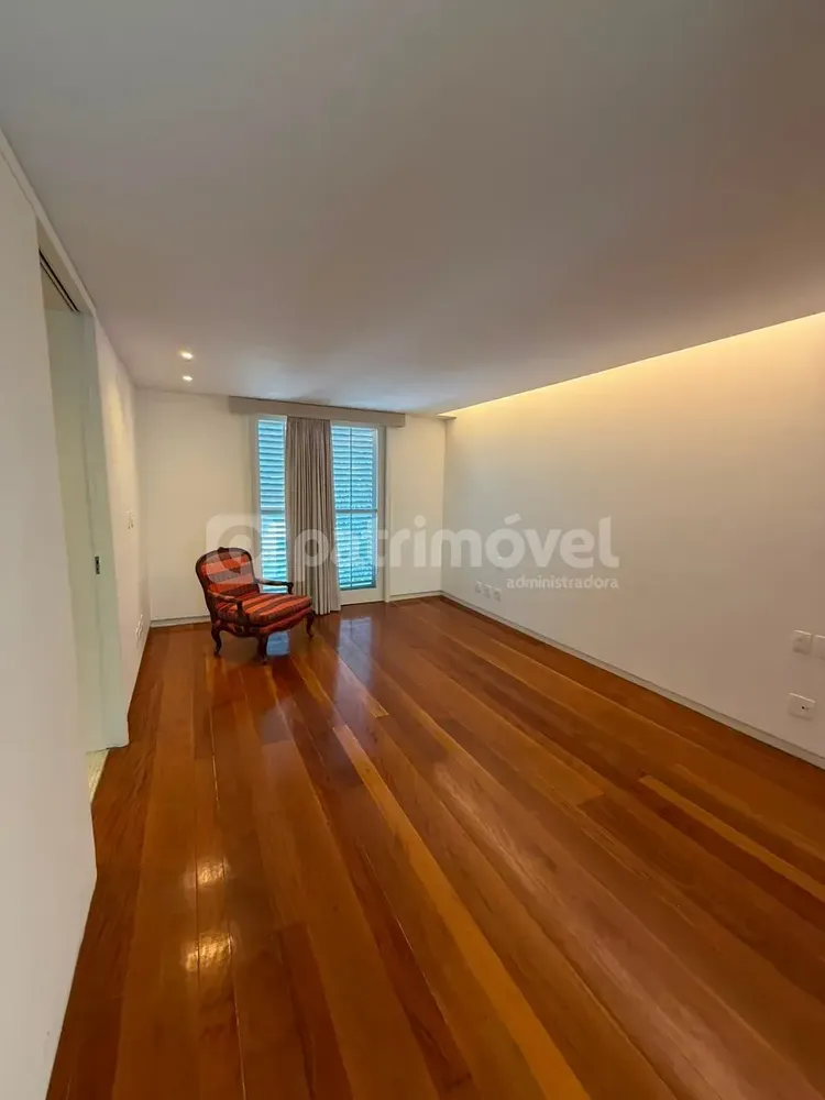 Casa, 4 quartos, 1104 m² - Foto 55