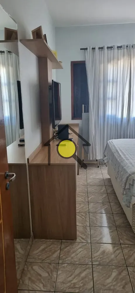 Casa, 3 quartos, 250 m² - Foto 3