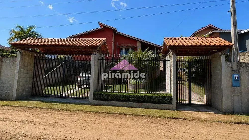 Casa, 2 quartos, 157 m² - Foto 1