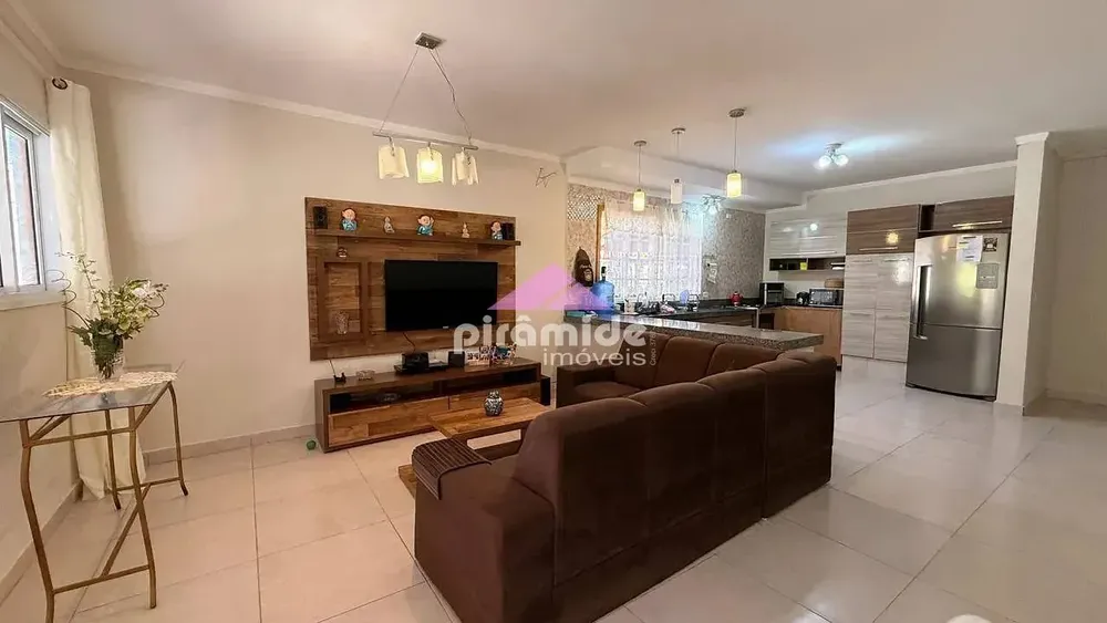 Casa, 2 quartos, 157 m² - Foto 4