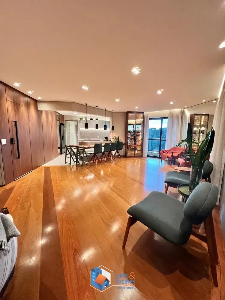 Apartamento, 3 quartos, 174 m² - Foto 1