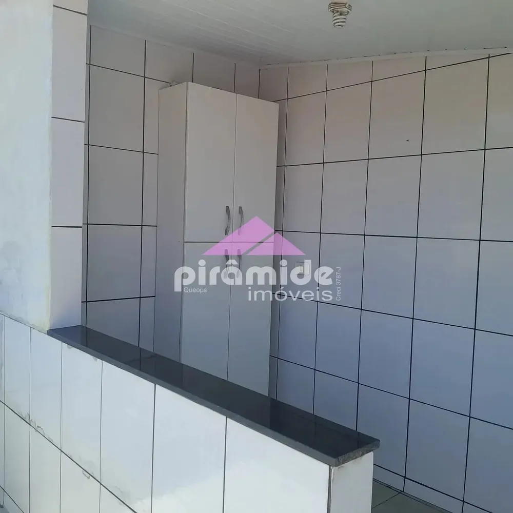 Casa, 2 quartos, 72 m² - Foto 1