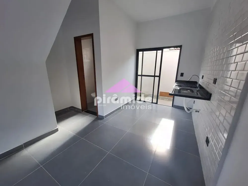 Casa, 2 quartos, 150 m² - Foto 2
