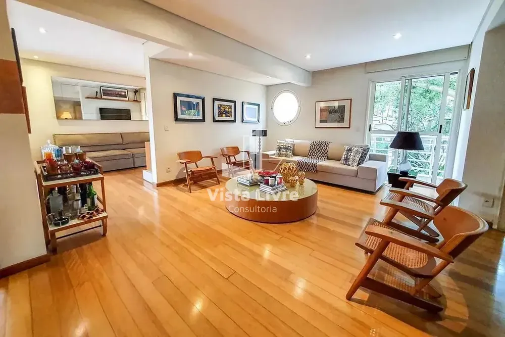 Apartamento, 4 quartos, 260 m² - Foto 1