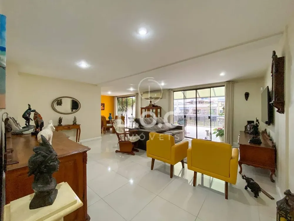 Cobertura, 3 quartos, 186 m² - Foto 2