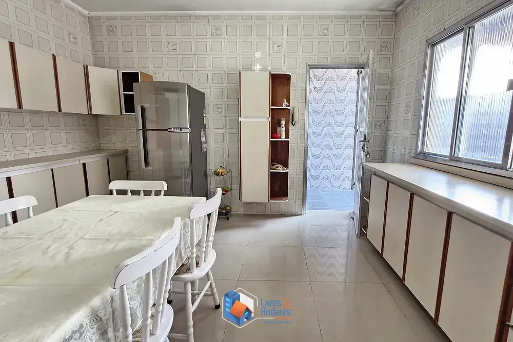 Casa, 3 quartos, 133 m² - Foto 2