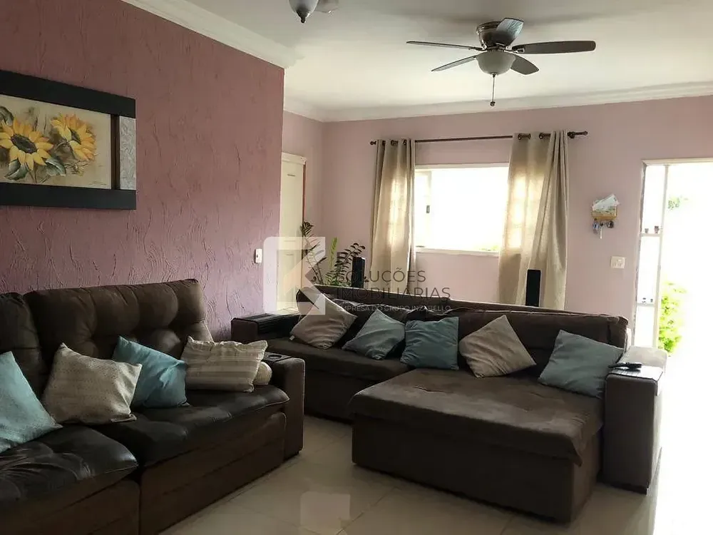 Sobrado, 3 quartos, 225 m² - Foto 2