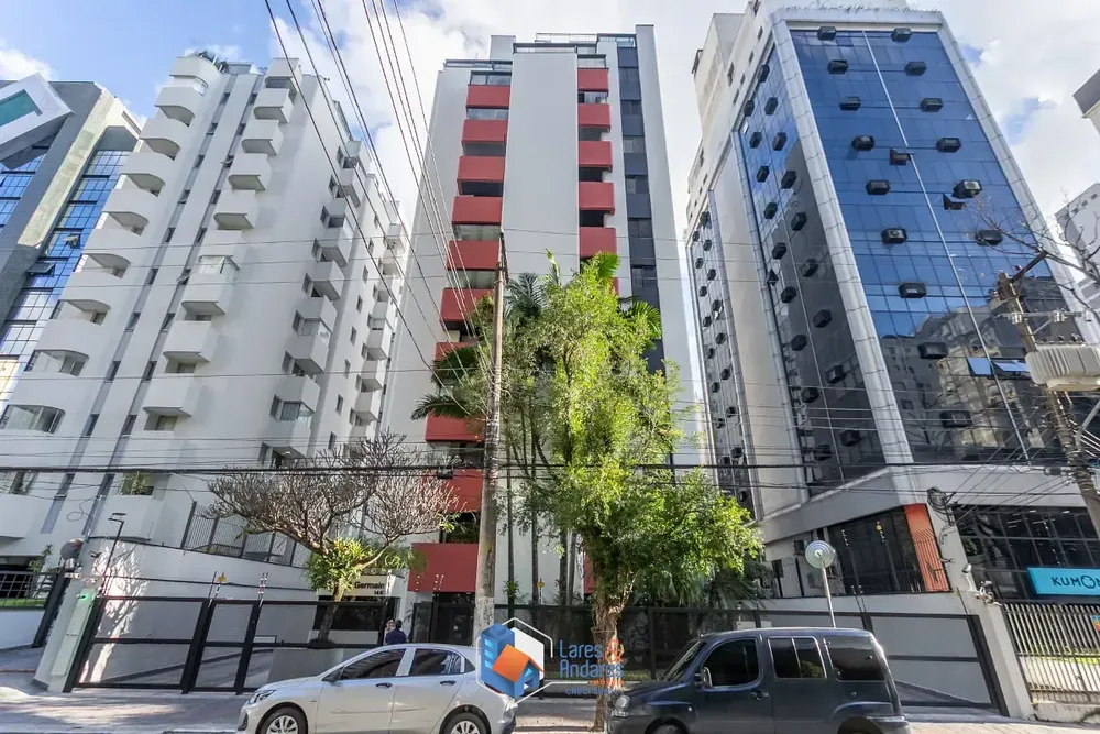 Apartamento, 3 quartos, 120 m² - Foto 1