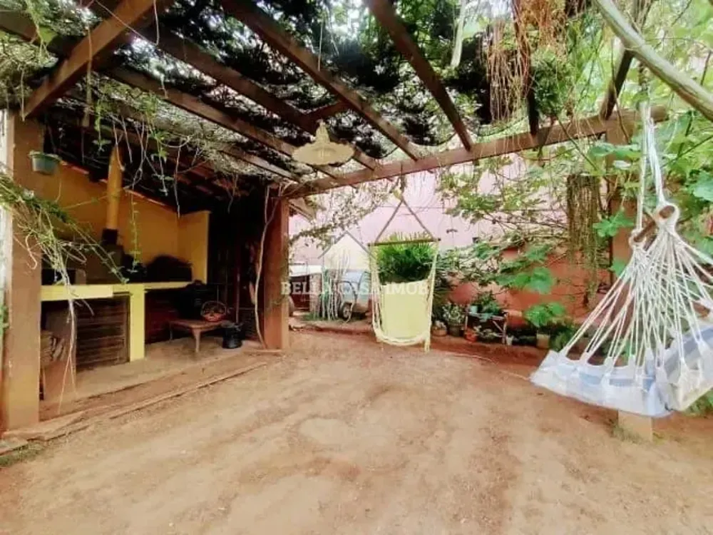 Sítio, 2 quartos, 10 m² - Foto 1