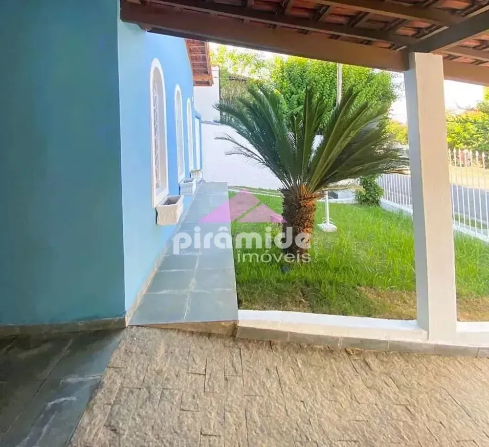 Casa, 3 quartos, 113 m² - Foto 1