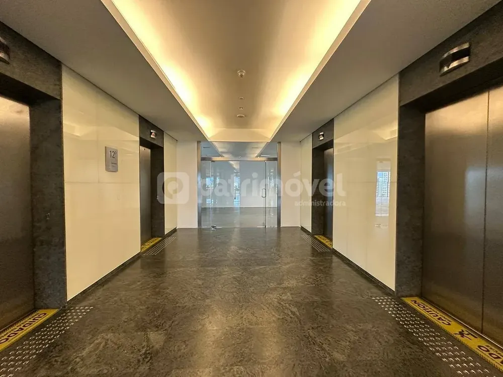 Sala-Conjunto, 1173 m² - Foto 23