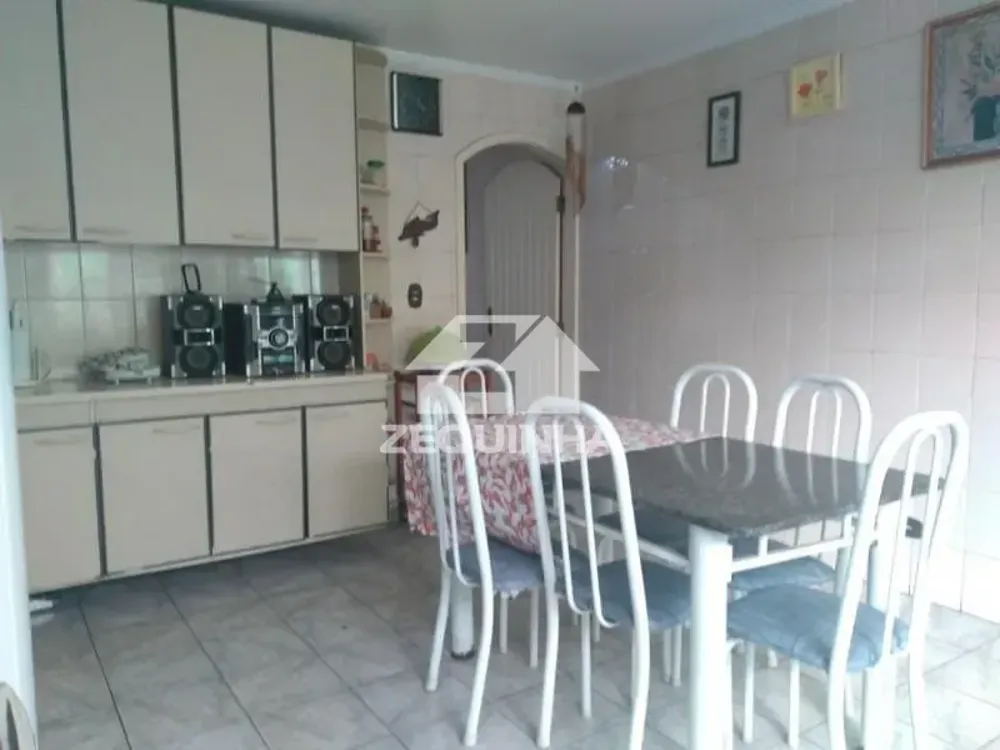 Casa, 3 quartos, 187 m² - Foto 3