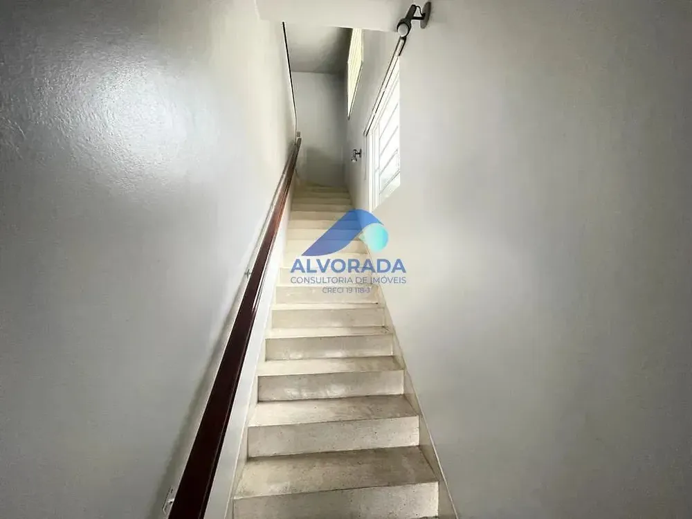 Sobrado, 3 quartos, 324 m² - Foto 1