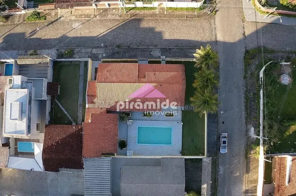 Casa, 4 quartos, 630 m² - Foto 3