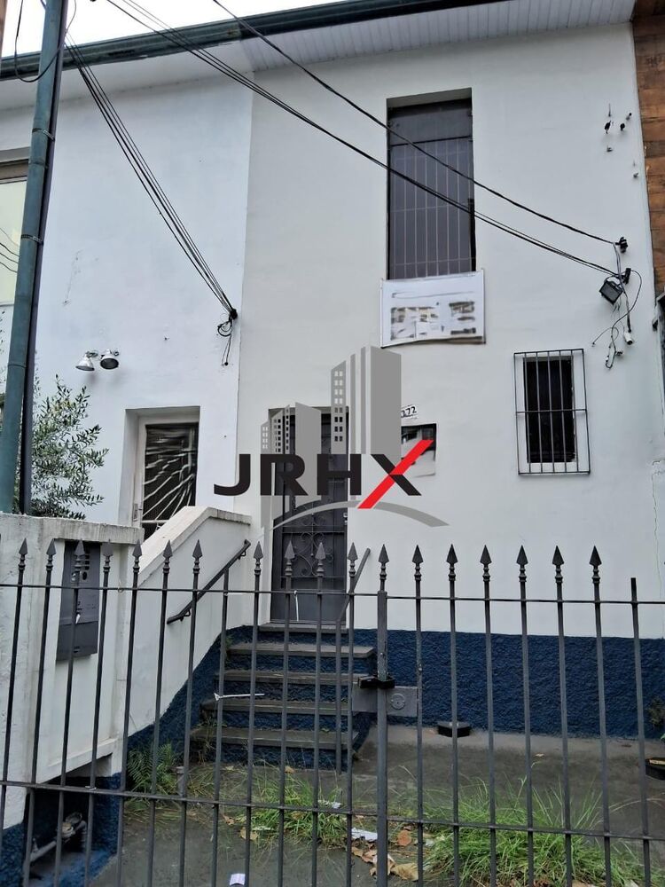 Casa para alugar com 1 quarto, 120m² - Foto 1