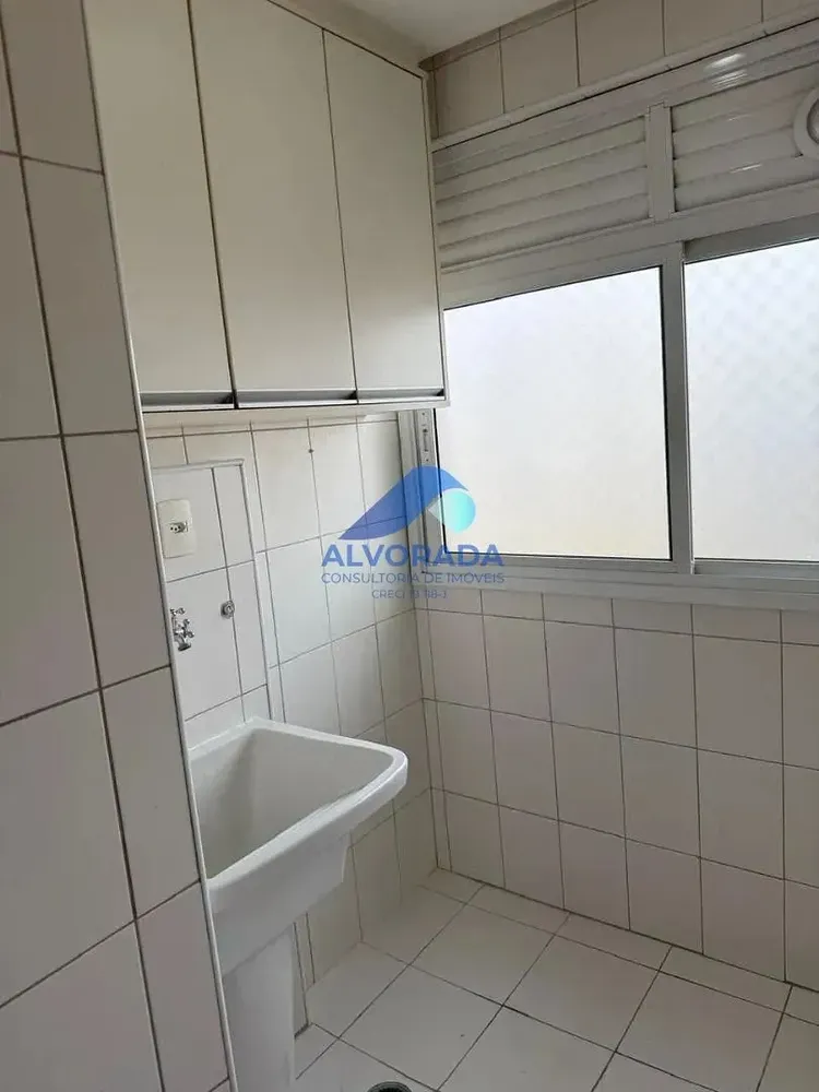 Apartamento, 3 quartos, 75 m² - Foto 2