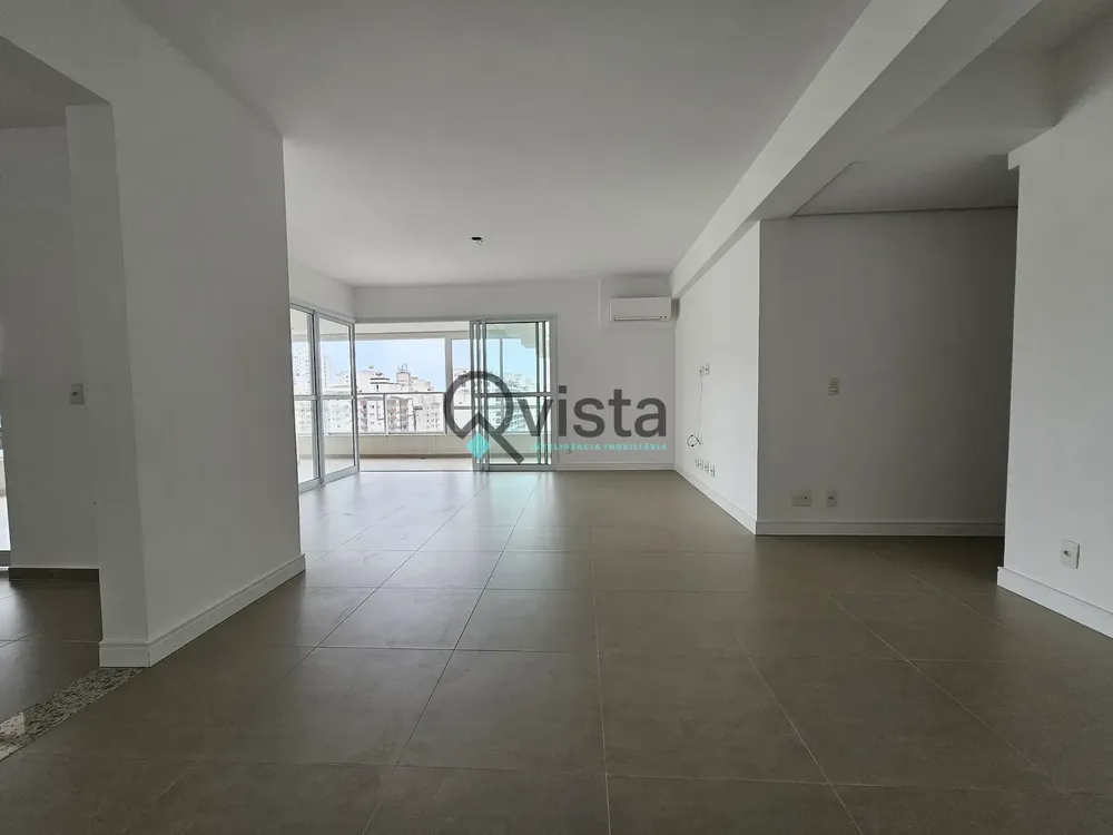 Cobertura, 3 quartos, 284 m² - Foto 2