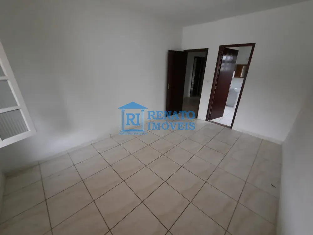 Casa, 6 quartos, 225 m² - Foto 13