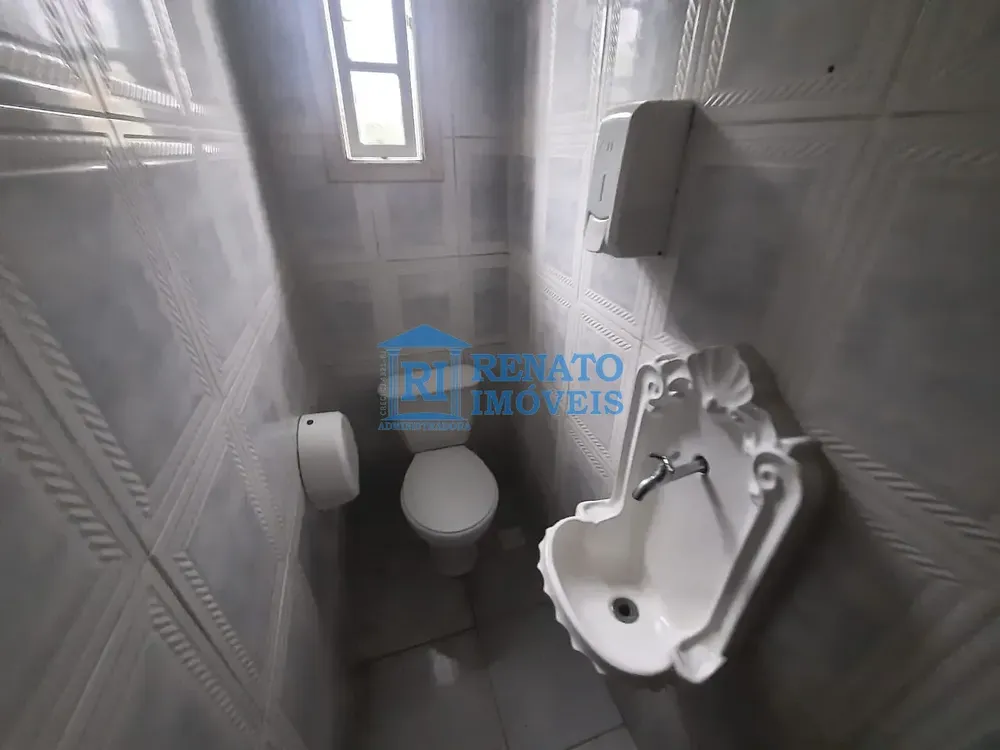 Casa, 6 quartos, 225 m² - Foto 11