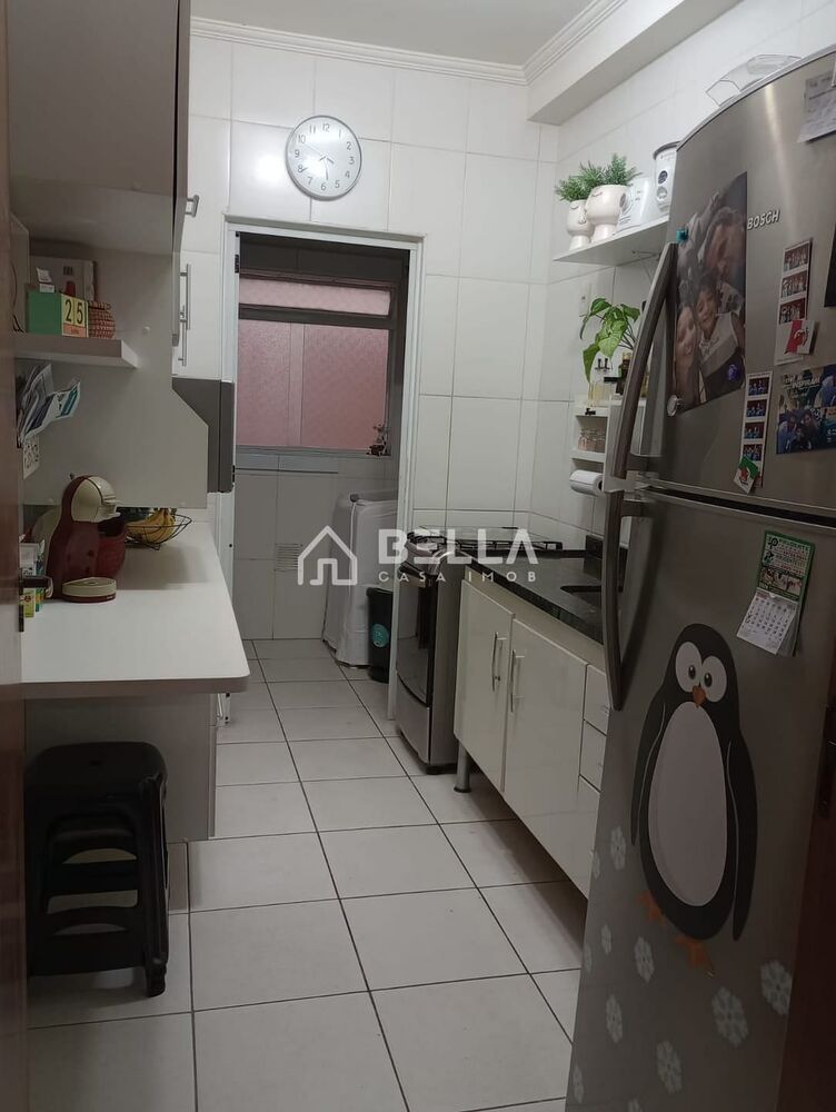 Apartamento à venda com 2 quartos, 70m² - Foto 7