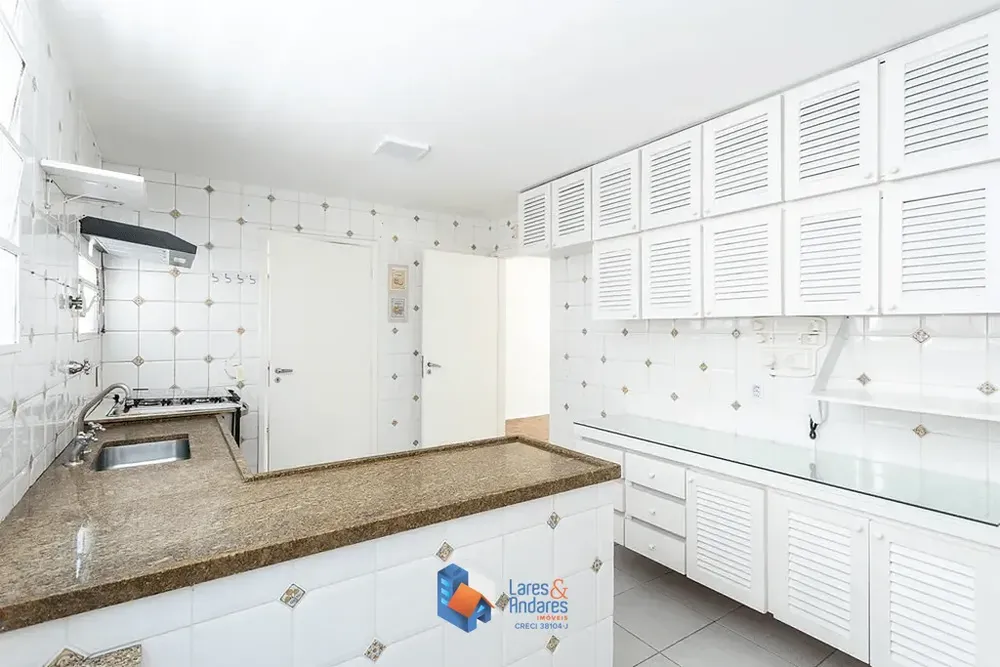 Apartamento, 3 quartos, 134 m² - Foto 2