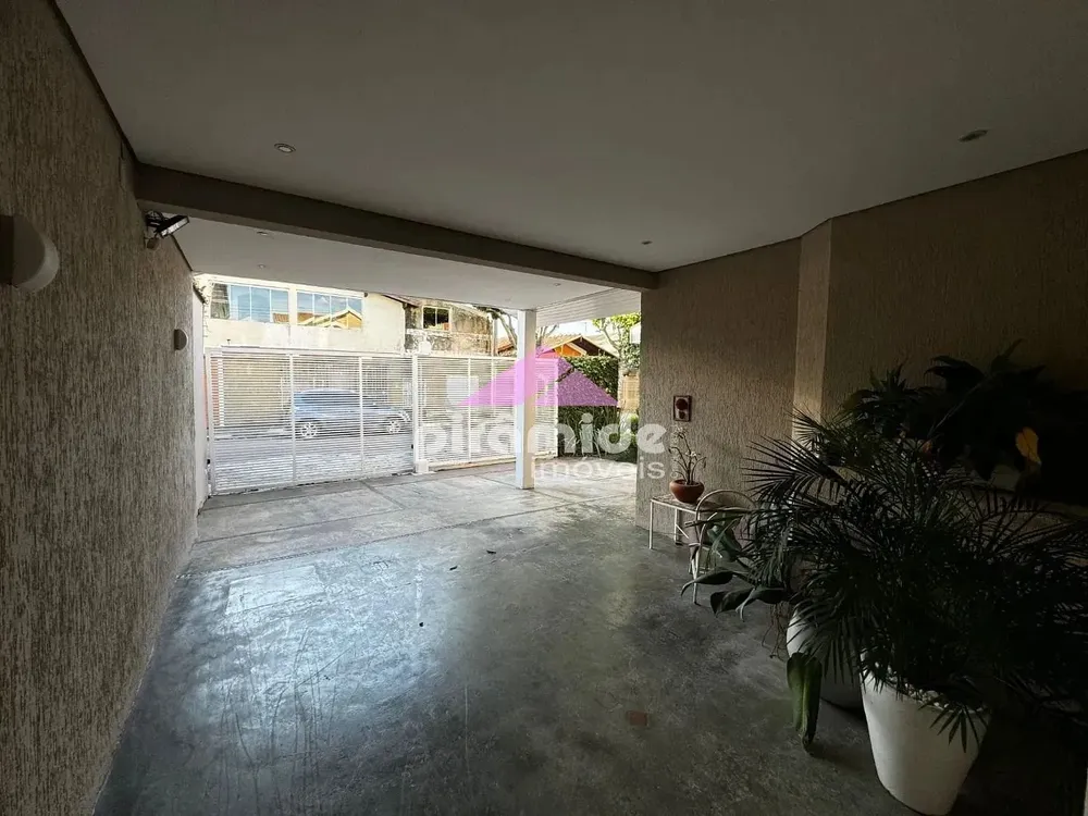 Casa, 5 quartos, 181 m² - Foto 4