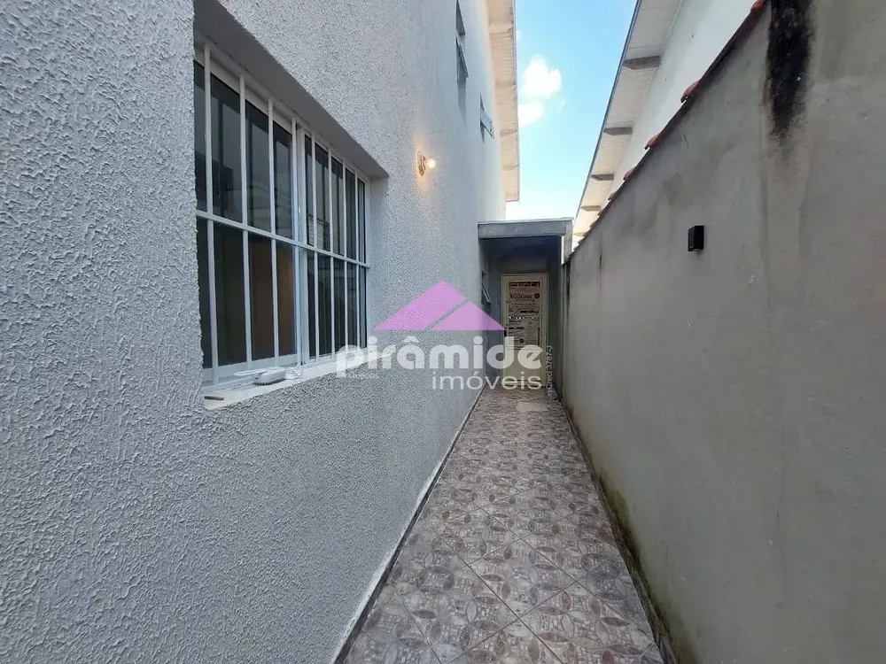 Casa, 3 quartos, 192 m² - Foto 4