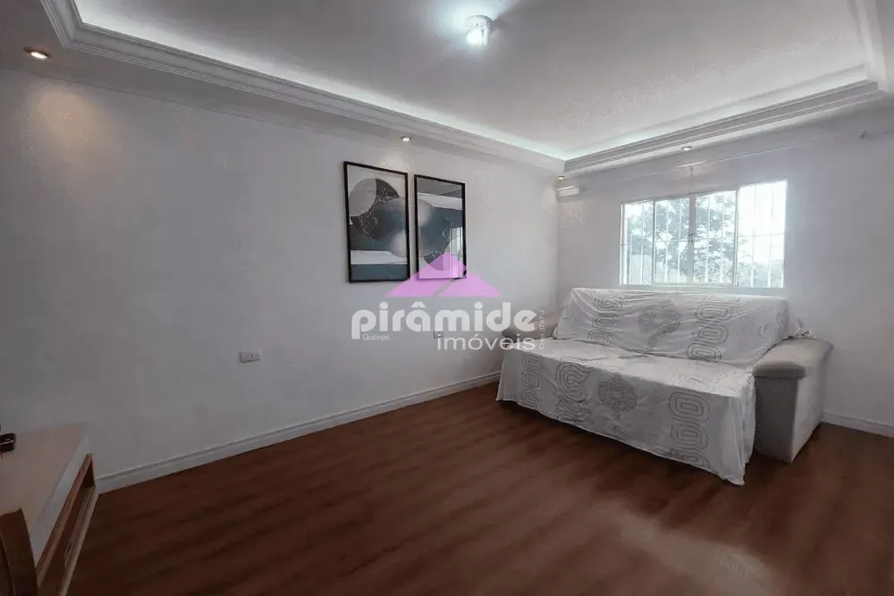 Casa, 3 quartos, 192 m² - Foto 2