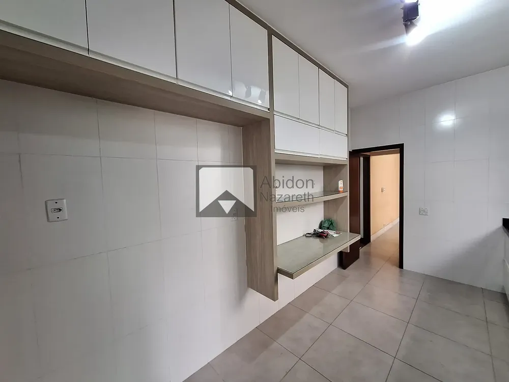 Casa, 5 quartos, 300 m² - Foto 14