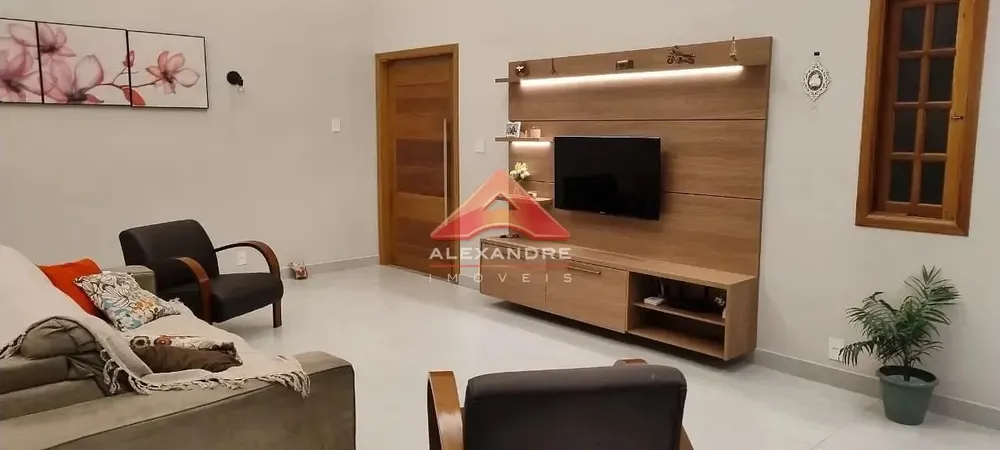 Casa, 4 quartos, 326 m² - Foto 4