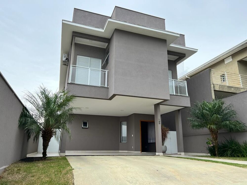 Sobrado à venda com 3 quartos, 243m² - Foto 1