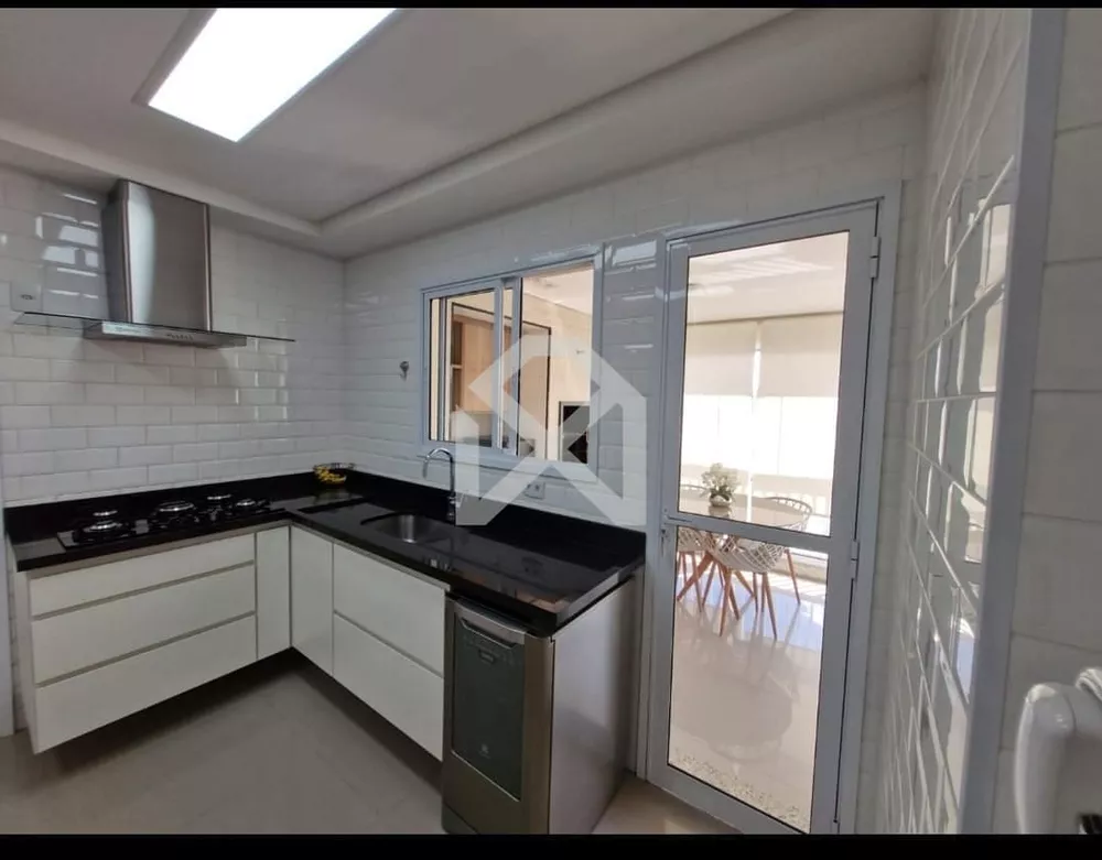 Apartamento à venda com 3 quartos, 107m² - Foto 7