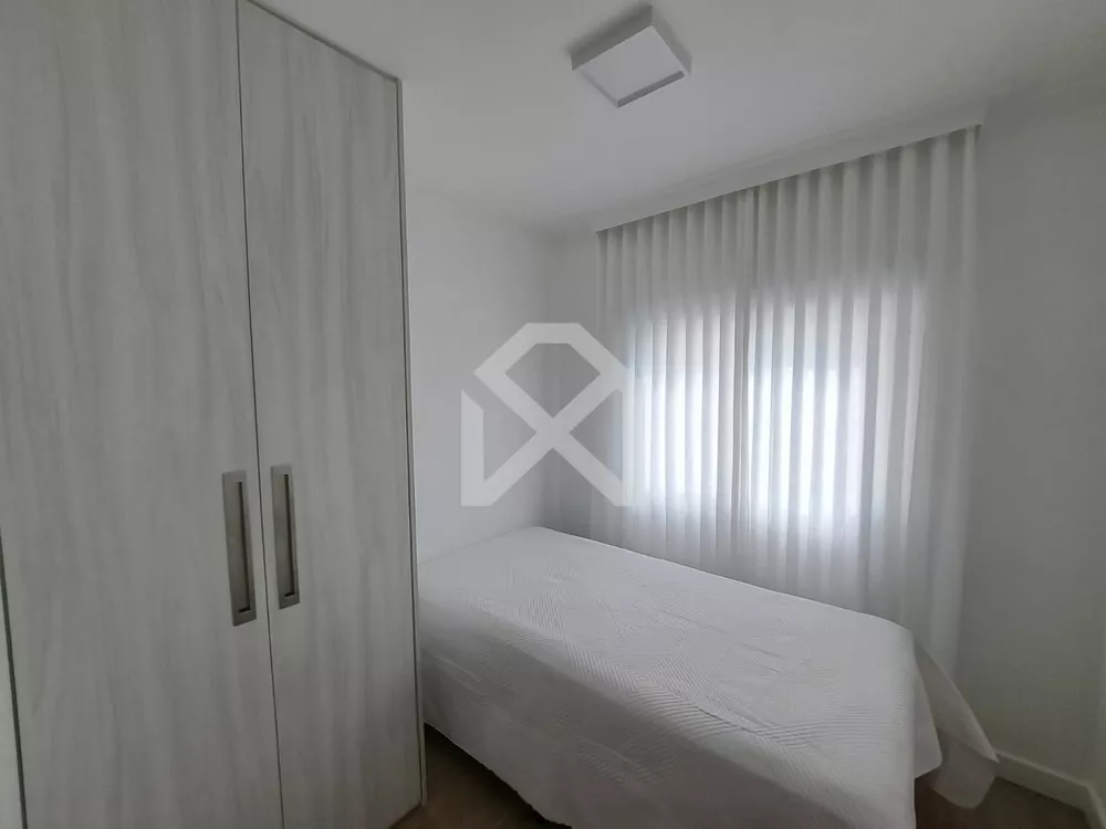 Apartamento à venda com 3 quartos, 107m² - Foto 12