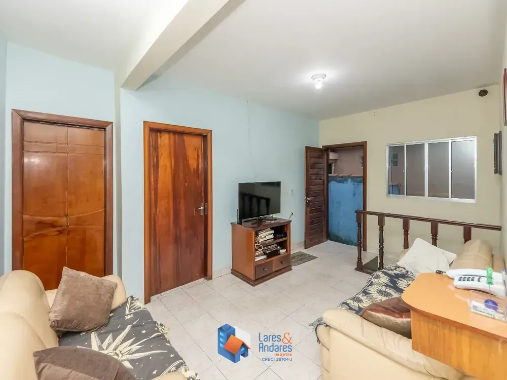 Casa, 3 quartos, 192 m² - Foto 2